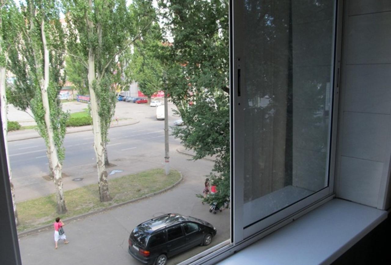 Апартаменты В Центре Металлургов 27 Kr Apartments Kryvyj Rih Exteriér fotografie