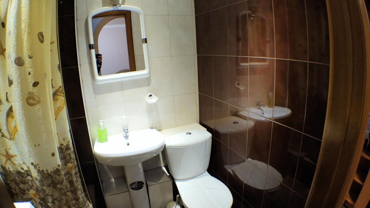 Апартаменты В Центре Металлургов 27 Kr Apartments Kryvyj Rih Exteriér fotografie
